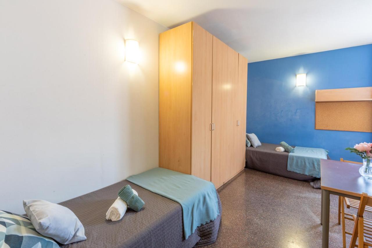 Residencia Universitaria Resa La Ciutadella Barcelona Exterior foto